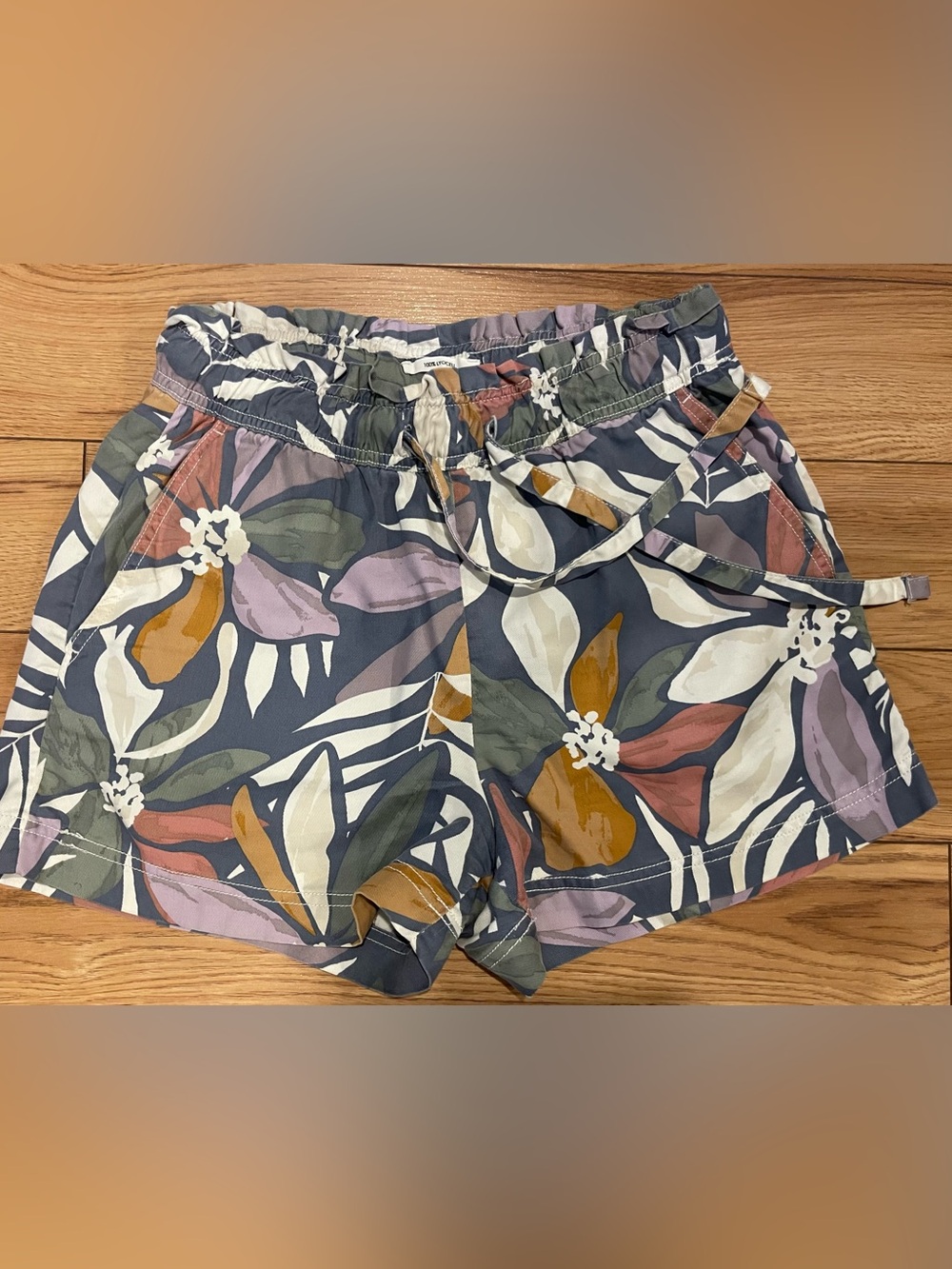 Nicole Miller Floral Tie-Waist Shorts in Multicolor small lyocell